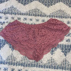 Victoria’s Secret Lacy Shorts thumbnail 1