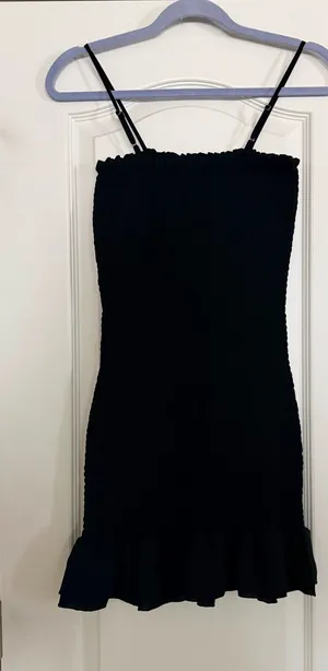 Dress thumbnail 1