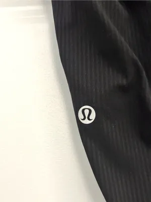 Lululemon Dance Studio Crop *25" Black Size 8 thumbnail 8