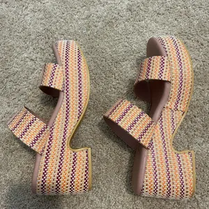 BEA Women's Pink and Yellow Sandals thumbnail 5