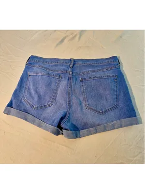 Old Navy Women’s 12 Boyfriend Denim Shorts Blue Cuffed High Rise thumbnail 3
