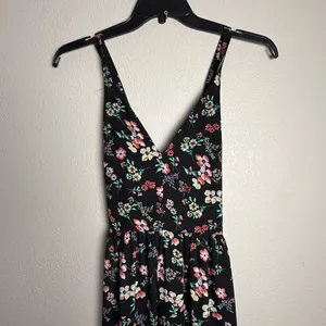 Gap Women‎ Size 6 Maxi Sleeveless Floral Summer Black Dress thumbnail 2