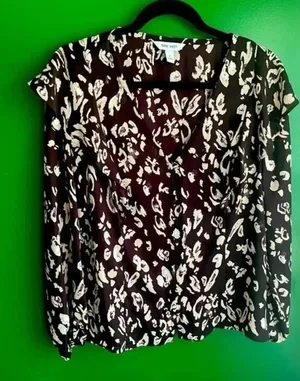 Nine West Purple Leopard Print Blouse Work Wear Top Dress Clothes EUC‎ thumbnail 1