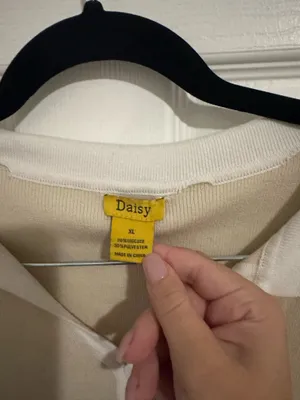 Vintage Daisy Collared Button Down Romper thumbnail 3