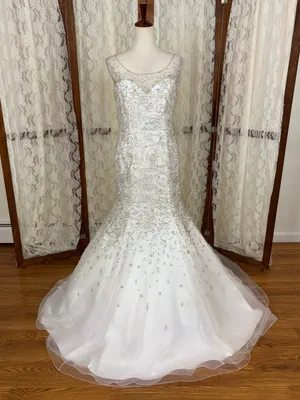 Spectacular New Mori Lee Heavily Beaded Wedding Gown thumbnail 1