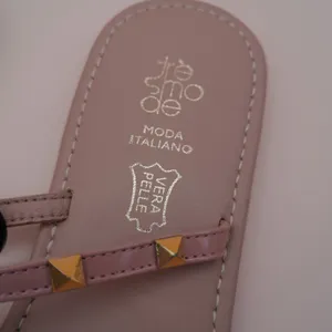 Tre Mode Moda Italiano Pink Studded Gladiator Thong Sandals 38 Patent Leather‎ thumbnail 3