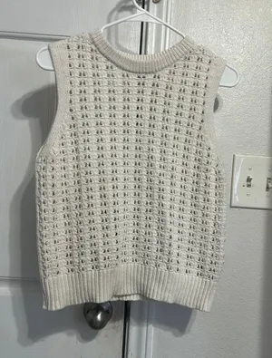 Universal Threads Vest thumbnail 1