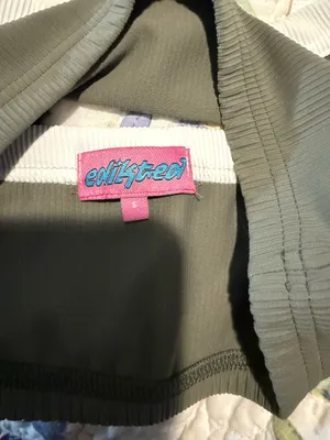 Edikted Crop Top thumbnail 3