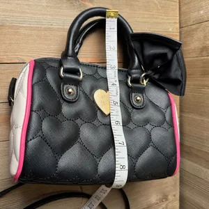 Betsey Johnson Small Mini Satchel Bag Shoulder Strap Black Pink Quilted‎ Heart thumbnail 7