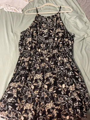 Old Navy Floral Romper thumbnail 3