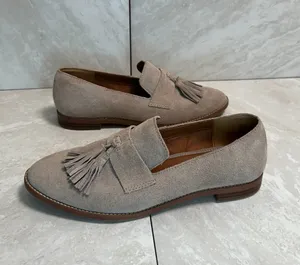 Franco Sarto taupe suede tasseled kiltie fringe loafers Size 8.5 thumbnail 6