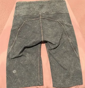 Lululemon Workout Set thumbnail 8