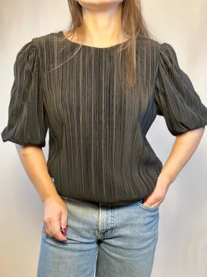 Evereve Top Black Volume Sleeve thumbnail 2