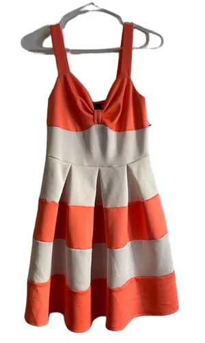 Rue 21 white/coral size‎ M Dress thumbnail 1