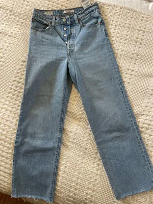 Levi’s Ribcage Straight Jeans Ankle thumbnail 1