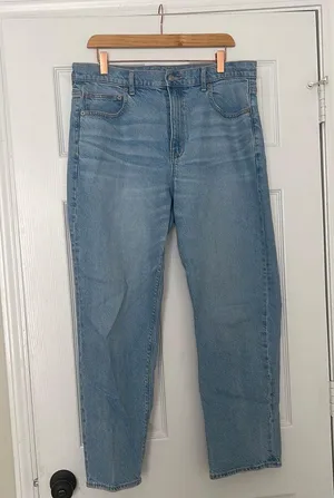super hi rise ankle straight jean thumbnail 1
