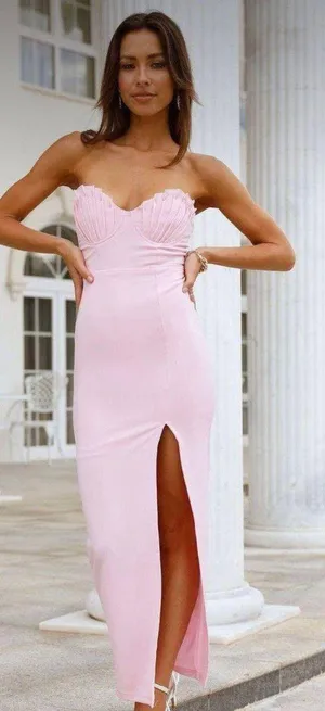 Dress thumbnail 1