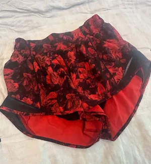 Lululemon Red/Black Shorts thumbnail 1