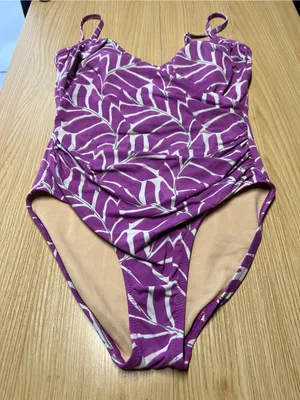 Garnet Hill Purple Tropical Leaf Ruched One Piece Swimsuit Size 6 thumbnail 2
