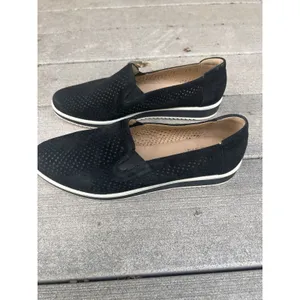 Naturalizer Bonnie Black Leather Perforated Slip On‎ Loafers WMNS 7.5 M Sneakers thumbnail 2