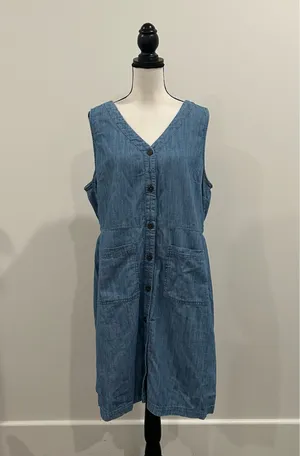 Old Navy Denim Dress thumbnail 1
