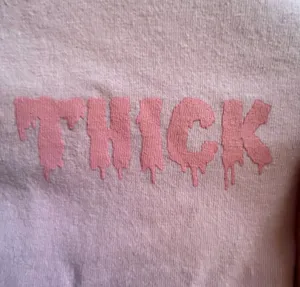 Kylie Jenner "THICK" Graphic Tee - Size Large - Brand New thumbnail 5