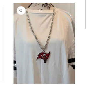 NFL Tampa Bay Buccaneers Primary Team Logo Necklace thumbnail 2