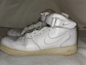 Nike Air Force 1 mid- White Leather Sz 11.5 thumbnail 1