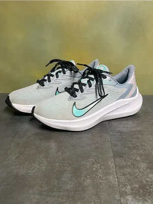 Nike Zoom Winflo 7 Women's Running Shoes Sky Grey/Teal/White Size 7.5 thumbnail 3