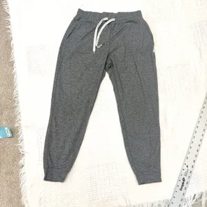 Vuori small flawed cropped active lounge jogger pant P3 3553 thumbnail 9