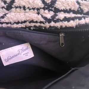 Universal Thread Crossbody Shoulder Textured Bag‎ BOHO Chic Artsy Eclectic thumbnail 8