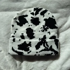 Boutique Cow Print Beanie Western Boho Knit Hat Black White thumbnail 5