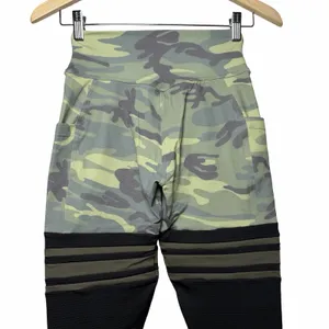 Bombshell Sportswear Perform Thigh-Highs Camo Leggings Size M High Rise Pockets thumbnail 4
