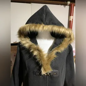 Black Faux Fur Trimmed Jacket thumbnail 5