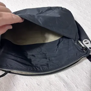 Baggallini crossbody shoulder black bag zipper purse thumbnail 6