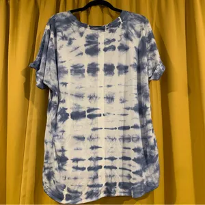 Blue & Bleach Tie Dye Plus T-shirt thumbnail 2