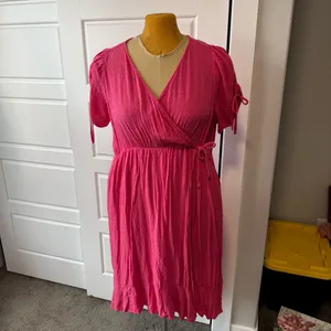 Torrid Midi Swiss Linen Surplice Dress Honeysuckle Pink 2X Valentines Day thumbnail 4