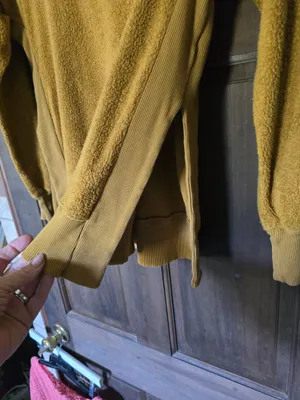 aerie Golden Mustard Crewneck Top Faux sherpa Xs thumbnail 3