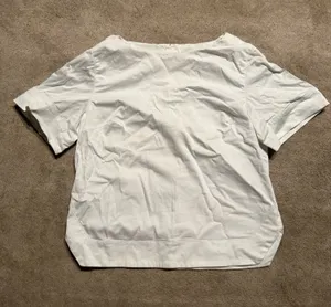 Banana Republic White Short Sleeve Blouse – Size Medium thumbnail 1