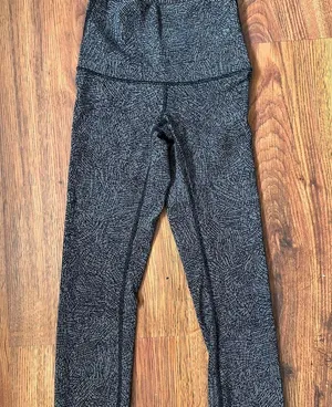 Lululemon leggings thumbnail 3