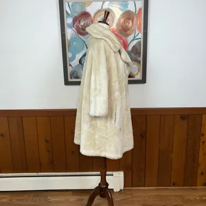 Funky Vintage 1960s/70s Alatia Almanac Faux Fur Coat! thumbnail 4
