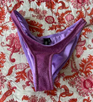 Triangl Swimsuit Bottoms thumbnail 1