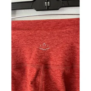 Beyond Yoga Rustic Orange Walk And Talk Cropped High Waisted Leggings Size Small thumbnail 4
