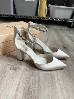 Wedding Heels Badgley Mischka thumbnail 2