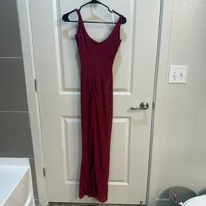 House of CB Robina Wine Stretch Mesh Maxi Dress thumbnail 6