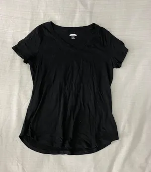 Old Navy Black V Neck Shirt thumbnail 3