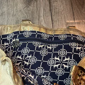 TORY BURCH Tote Bag Cable Knit METALLIC GOLD TRIM Wool Silk Lining Horse READ! thumbnail 16