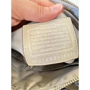 Coach Poppy Vintage Y2K Cream Quilted Shoulder Bag Handbag Purse Leather thumbnail 8