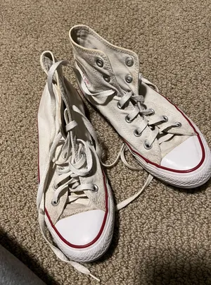 High Too Converse Chuck Taylor All Star  thumbnail 1