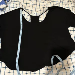 Elegant Black Women's Top Size XL thumbnail 6